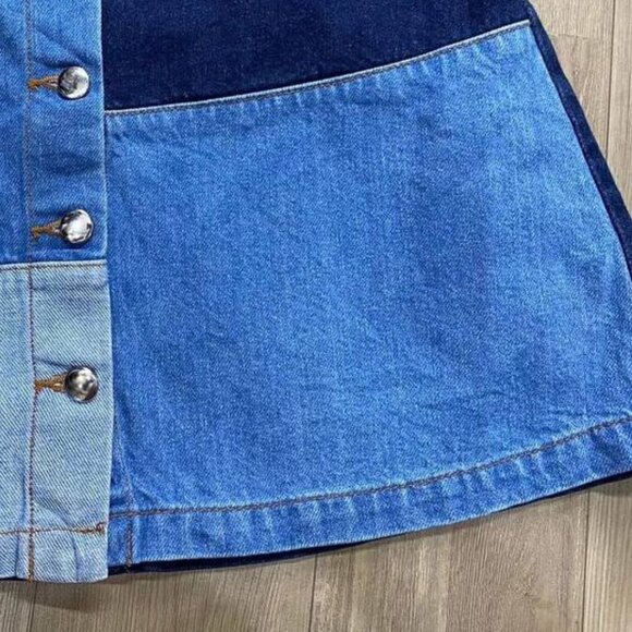 Colorblock Button-Front A-Line Denim Skirt - Picture 3 of 3